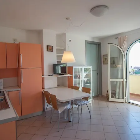 Oasi 225 *